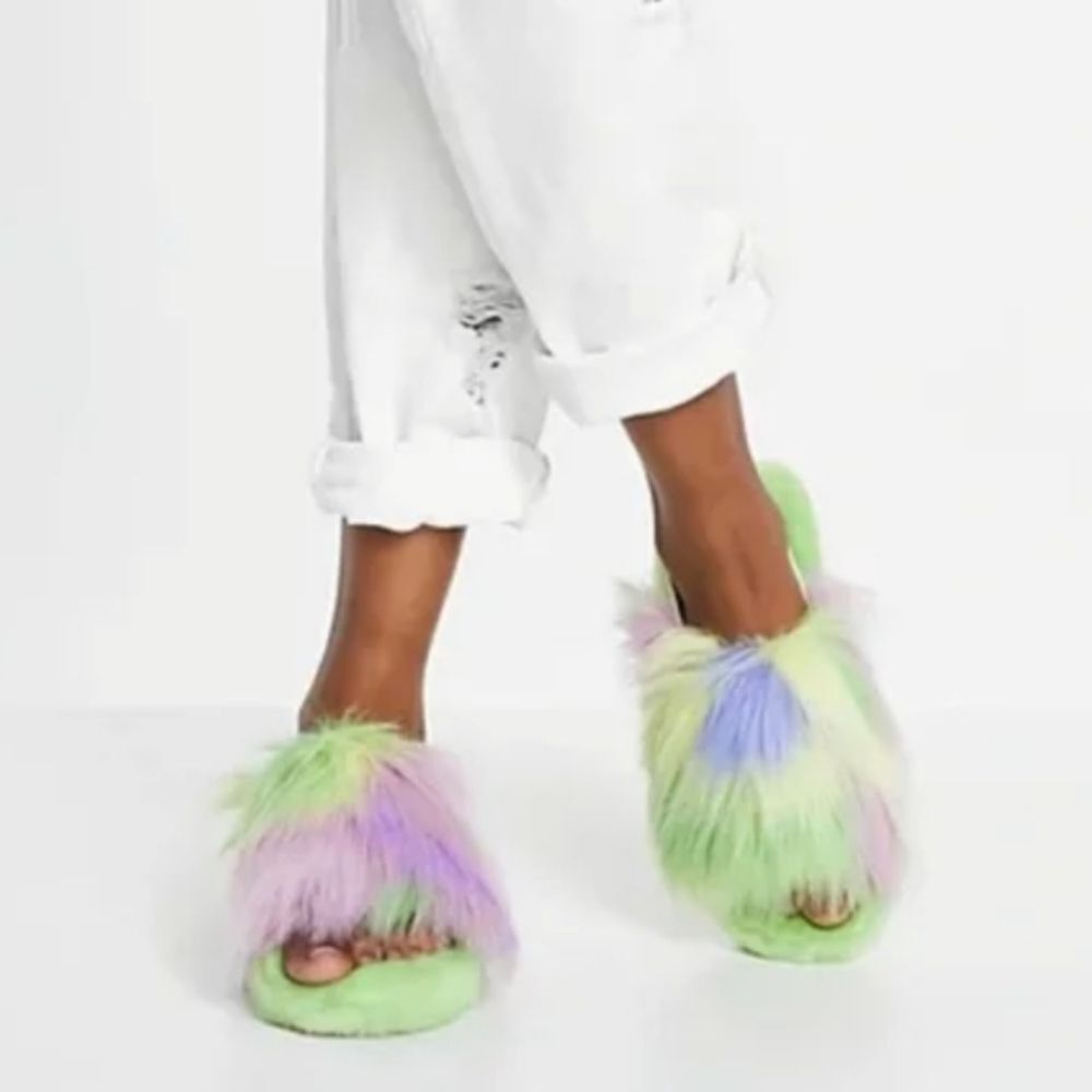 UGG Fluff Yeah Green Tie Dye Faux Fur Sheepskin Slingback Slides Slippers, Sz 6 - Picture 2 of 16
